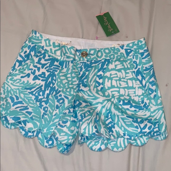 Lilly Pulitzer Pants - Lily Pulitzer Scalloped Buttercup Short